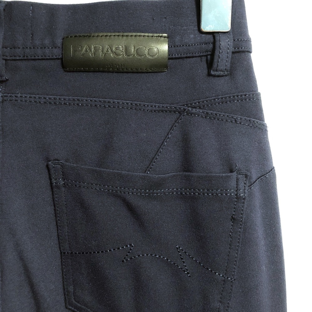 NWOT Parasuco Navy Skinny Leg Pant...So Soft 💕
